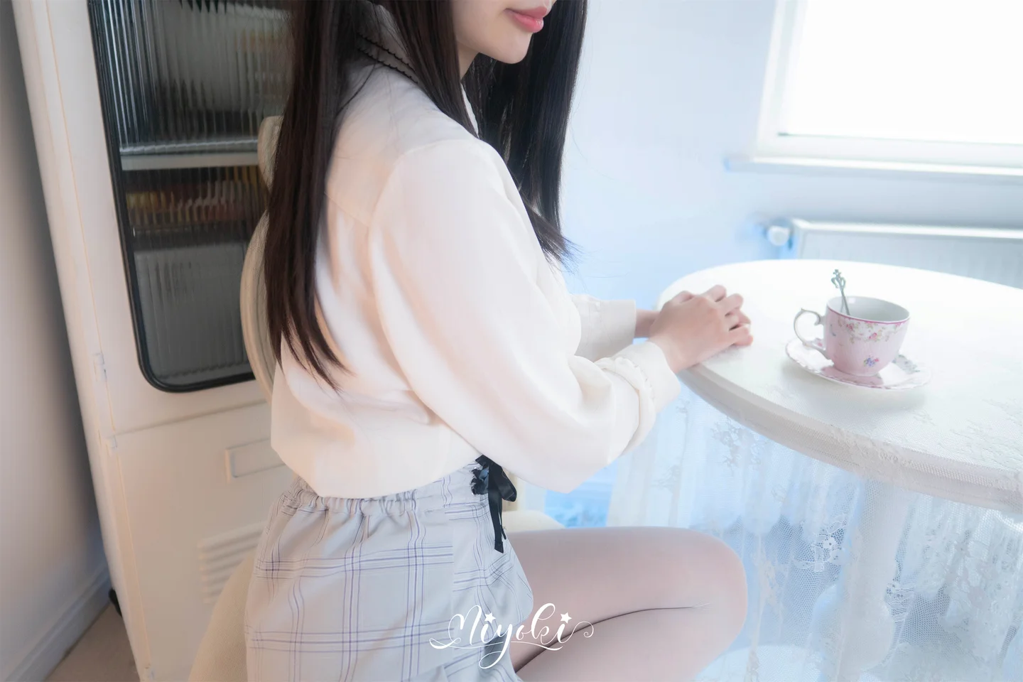 铃木美咲软软趴在床单上_假日秘会_中卷_34P,1V_949MB tg@simisebaisi 【丝足阁】032.webp